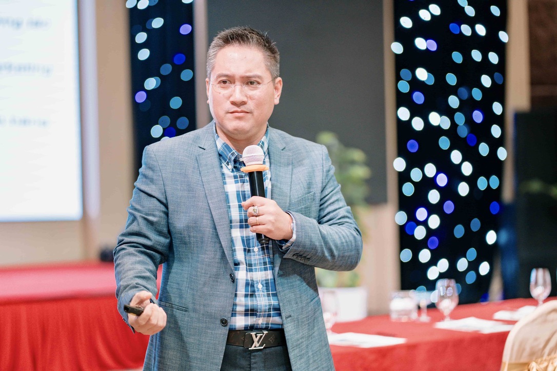 Assoc. Prof. Nguyen Hai Ninh in a training program